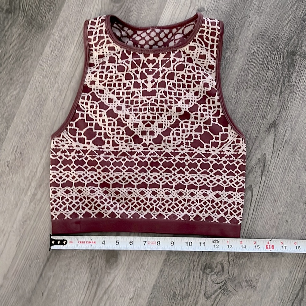 FABLETICS Seamless Reversible Matching Set - Picture 7 of 11